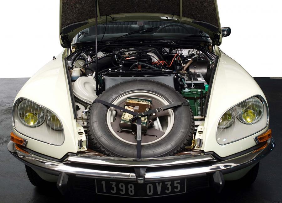  Citroen DS21 1965 года  (фото 37 из 43)